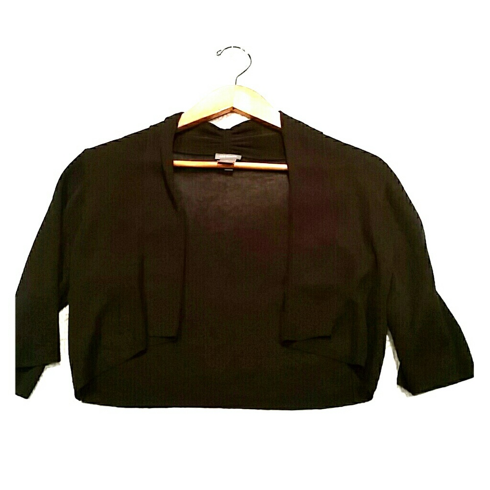 Anne Taylor cropped sweater